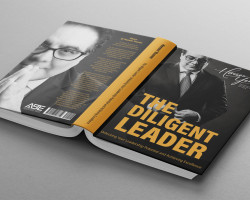 Hassan Younes Hassan Younes kirjankansi